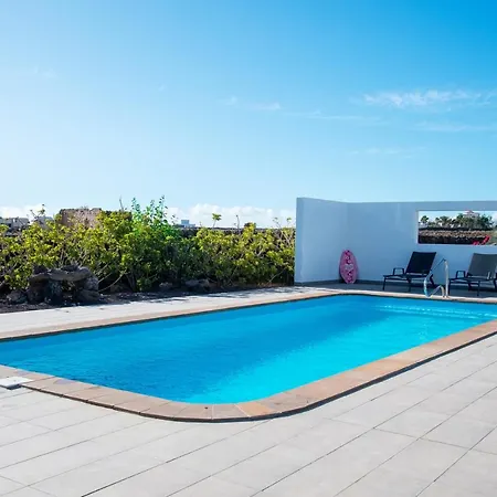 Heated & Shared Pool Matriana 36a, North Shore Villa